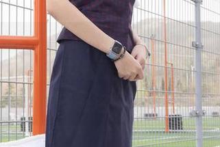 BoBoSocks袜啵啵 – 观看稚予的旗袍（花絮版），我发现阔腿裤的未来就在于怎样搭配这个经典！