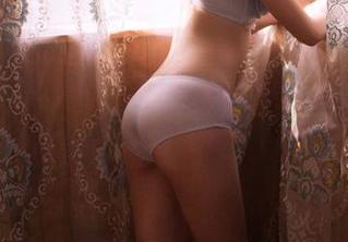 GIRLT果团网 – 蜜桃Q妹儿无圣光哲学，秘书套图带你进入另一种世界！