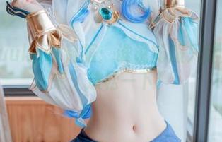 精选KuukoW制服：谁说制服只能严肃？来，放松一下！