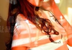 PANS – 照片里的阳阳：礼服合集，真是看得让我脑海里涌现出无数个小剧本。