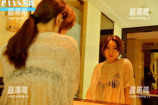 PANS写真 - 清纯的思妍,分享那些让人心动的小瞬间! PANS写真 - 清纯的思妍,分享那些让人心动的小瞬间!
