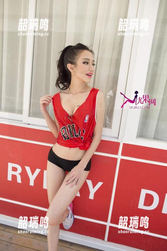 UGirls尤果网 - 最新厨娘何嘉颖,图片中的灵气与食欲双重来袭 UGirls尤果网 - 最新厨娘何嘉颖,图片中的灵气与食欲双重来袭