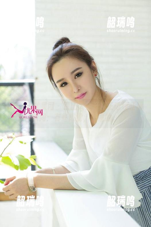 UGirls尤果网 - 原图大公开!王语纯红裙瞬间:有些感觉,你懂的。 UGirls尤果网 - 原图大公开!王语纯红裙瞬间:有些感觉,你懂的。