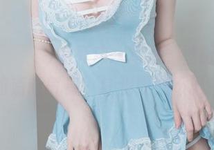 Uhye(이유혜)的死库水写真，壁纸上游动的清新气息，让我叹息不已！