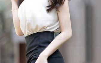 Xiuren秀人网 – 高清小狐狸Sica比基尼写真集，越看越想再看！