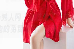 Xiuren秀人网 – 别瞎忙了，草莓zz在海边的免费原图，情不自禁！