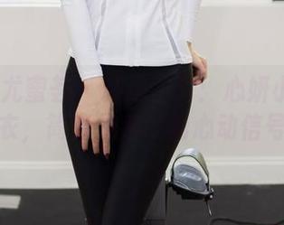 YouMi尤蜜荟 – 精选图片：心妍小公主的毛衣，简直是秋冬的心动信号！