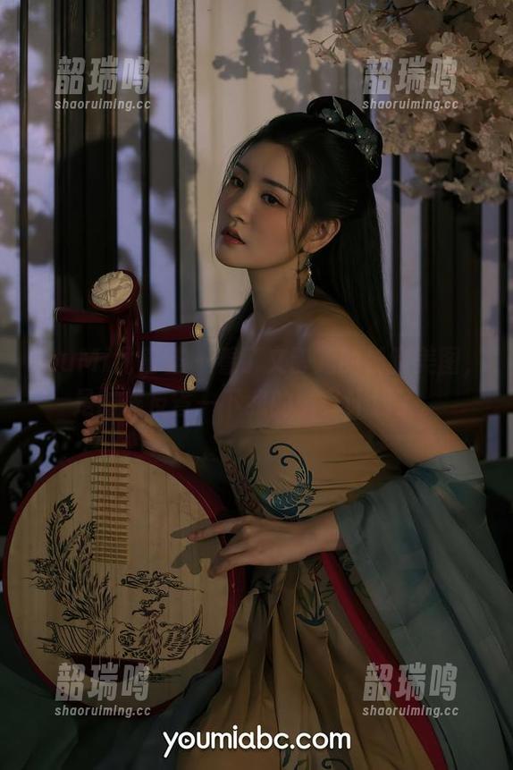 YouMi尤蜜荟 - 看了文静儿的长腿美图,是时候反省一下我的健身计划了。 YouMi尤蜜荟 - 看了文静儿的长腿美图,是时候反省一下我的健身计划了。