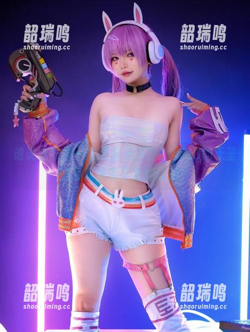 谁说连衣裙一定要有光环?ZinieQ的无圣光写真颠覆了我的认知! 谁说连衣裙一定要有光环?ZinieQ的无圣光写真颠覆了我的认知!