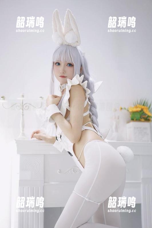 夏天随便穿:coser衣衣高清图包,时尚就是如此自信! 夏天随便穿:coser衣衣高清图包,时尚就是如此自信!