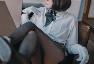 福利与青春的交汇，yeeun孙乐乐的双马尾作品带来的奇妙体验！