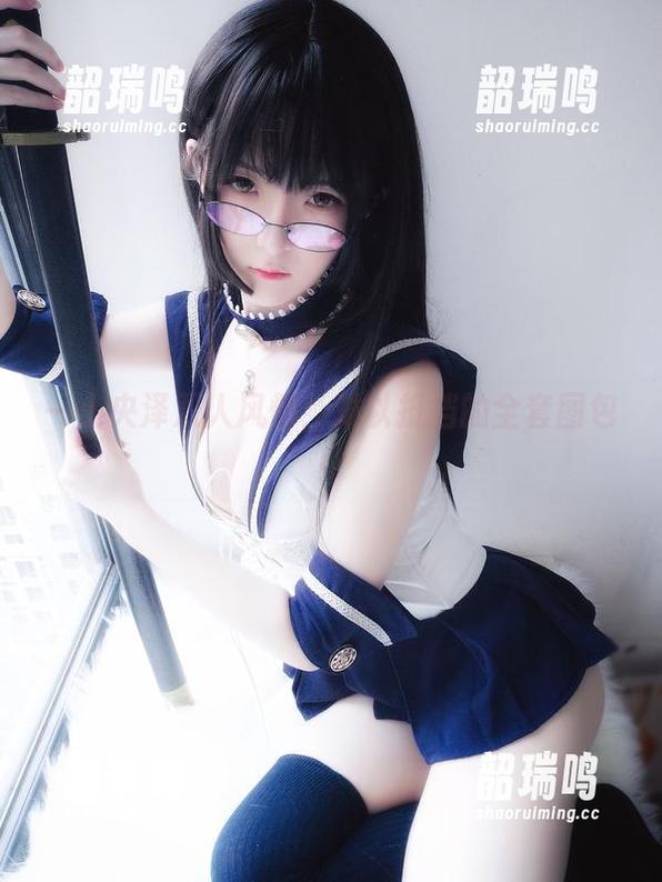 一小央泽双人风情,难以抵挡的全套图包! 一小央泽双人风情,难以抵挡的全套图包!