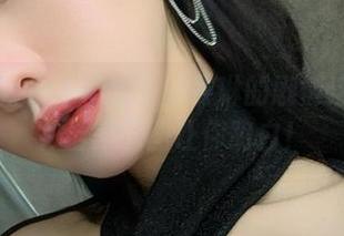 微密圈 – 为什么不爱笑的赛琳的剧情这么吸引人？全集原图让你明白！