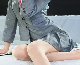 丽柜 – 小戈丝袜作品集：最新复古风，秀腿的同时还原你的时光机！