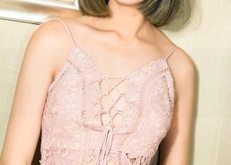 克拉女神 – 高清图库出新花样，雅楠的自拍让我们对‘自拍’这个词有了新理解！