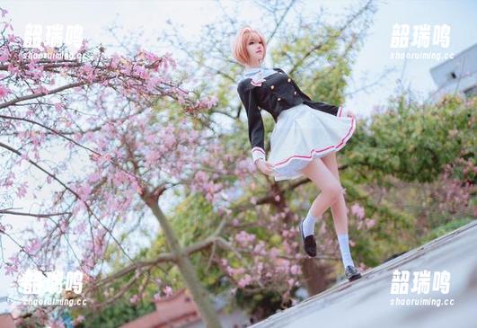 南桃Momoko的写真作品——九灵常服背后隐藏的神秘魅力,忍不住想多看几遍! 南桃Momoko的写真作品——九灵常服背后隐藏的神秘魅力,忍不住想多看几遍!