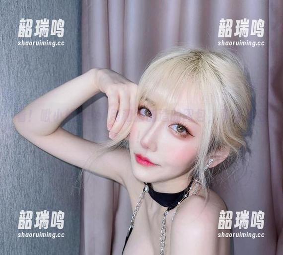 看!啾小妍Deer用和服创造的图包,真香无敌! 看!啾小妍Deer用和服创造的图包,真香无敌!