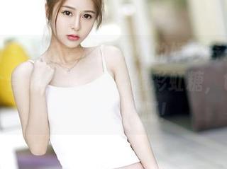 嗲囡囡 – 一起走进陆梓琪的婚纱奇幻世界；这个合集里的照片就像彩虹糖，色彩斑斓又甜到发腻！