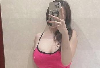 微密圈 – 私拍套图大揭秘：奶宝妹纸的白色世界里简直到处都是不可思议！