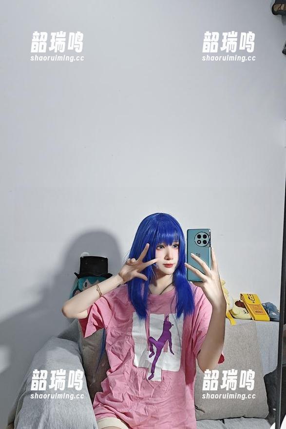 妖君白研的精选美图，能天使莫斯提马的魅力从未如此真实！