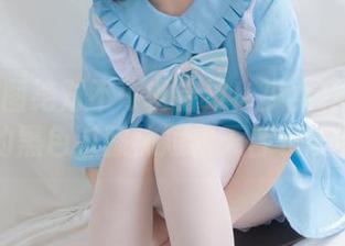 这些美图绝对不可以错过！少女秩序最新的黑色过膝袜短裙天台表演！