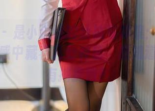 尤蜜荟 – 是小逗逗的丝袜写真集：在这轻盈的质感中藏着几分神秘，想知道你有没有捕捉到？
