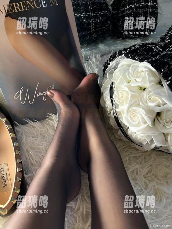 微密圈 - 张思允的新挑战:打破常规,看‘吊带黑丝’如何让写真变得更加‘有趣’! 微密圈 - 张思允的新挑战:打破常规,看‘吊带黑丝’如何让写真变得更加‘有趣’!