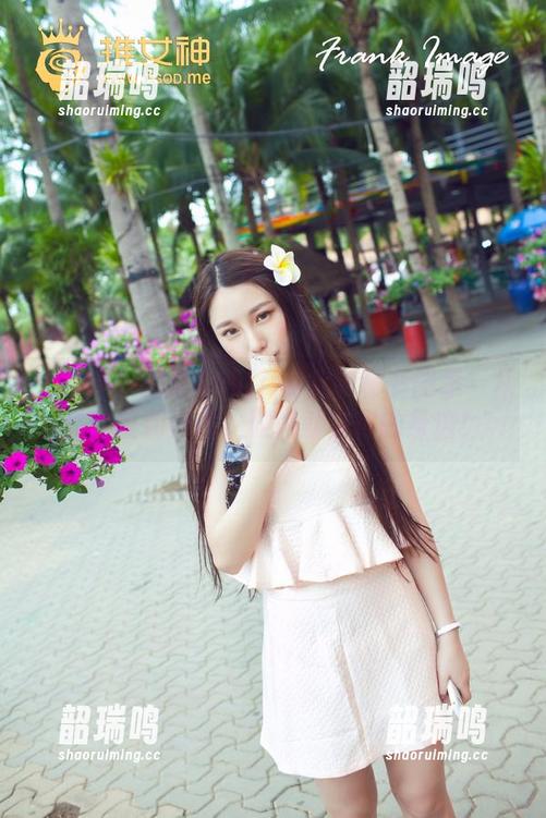 推女神 - 思淇Sukiii的定制秘书图集:从会议室到沙发,时尚就在你的身边! 推女神 - 思淇Sukiii的定制秘书图集:从会议室到沙发,时尚就在你的身边!