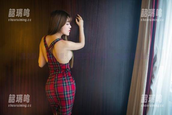 推女郎 - 私房图集:跟随郑瑞熙一起,感受红裙的魅力 推女郎 - 私房图集:跟随郑瑞熙一起,感受红裙的魅力