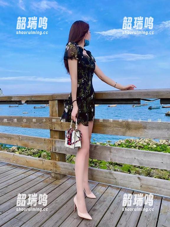 微密圈 - 寻找私拍的乐趣，林子琳喵海边给你不一样的启示