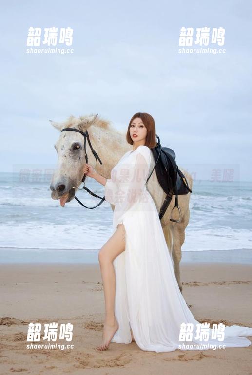 微密圈 - 私拍里的果儿Victoria,美腿好像会说话! 微密圈 - 私拍里的果儿Victoria,美腿好像会说话!