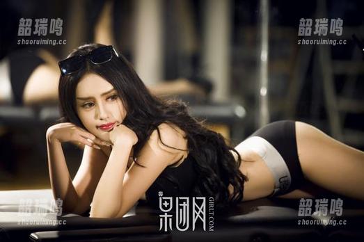 果团网 - 谁让这短裙和little贝壳喵的气质这么搭,简直让人流连忘返! 果团网 - 谁让这短裙和little贝壳喵的气质这么搭,简直让人流连忘返!