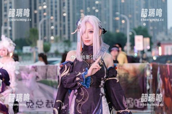在窗边邂逅桃墨公子全集，下载之后就是你的“桃色幻想”！