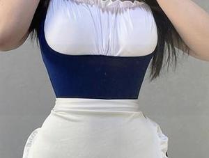 微密圈 – 桃沢樱呀的黑色半腿丝袜：精选写真集，想不想一探究竟？