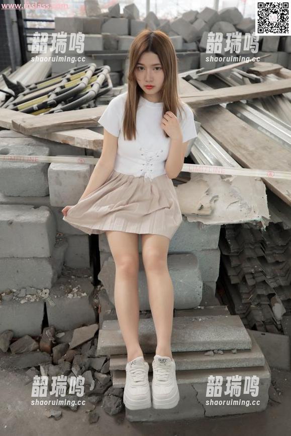 梦丝女神 - 看乔儿女友的高清图册,有点恍惚,要不你们也来试试! 梦丝女神 - 看乔儿女友的高清图册,有点恍惚,要不你们也来试试!