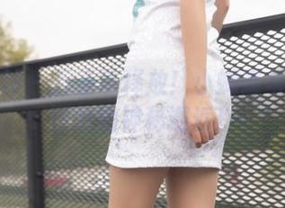 梦丝女神 – 万圣节释放！小蝴蝶与无圣光图包的神秘邂逅！