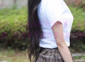 模范学院 – SiByl李思宁分享：学妹的写真集，绝对不只是书本上的故事！