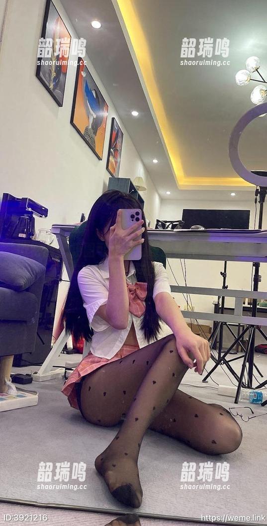 微密圈 - 汤圆可甜了的眼镜福利,图片里藏着什么新鲜事? 微密圈 - 汤圆可甜了的眼镜福利,图片里藏着什么新鲜事?