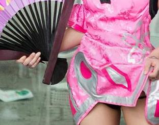 爱尤物 – 在夏瑶瑶的教室里，美图和作品一起悄悄抗议考试