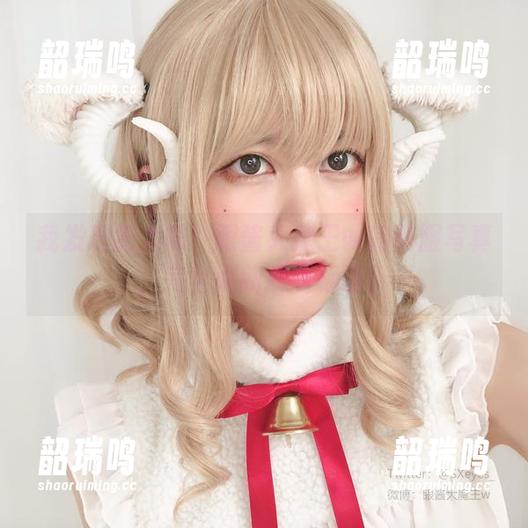 我发现新大陆！眼酱大魔王w的制服写真，完全刷新观看标准！