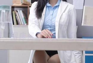 秀人网 – 和何梦兮Stacy一起在体操服中遨游，图库资源让人一看成主顾！