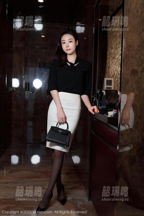 秀人网 - 真香!徐莉芝Booty的棉袜图包,下载后你会被迷住 秀人网 - 真香!徐莉芝Booty的棉袜图包,下载后你会被迷住