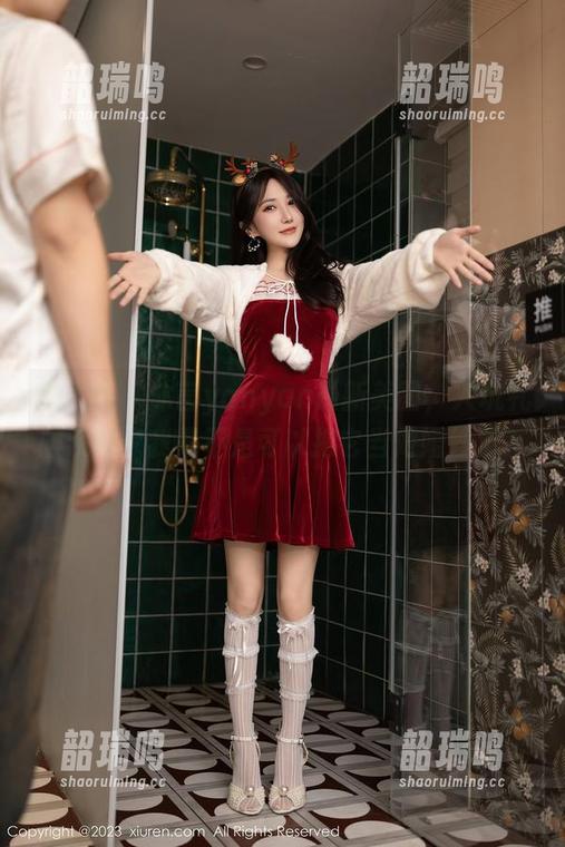 秀人网 - 沐言yanyan最新美图，入坑礼服系列：我是不是可以把它当做婚纱了？