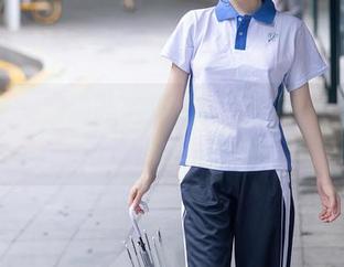 秀人网 – 熊晓晓的透明风情：每一张私房图片都透着故事