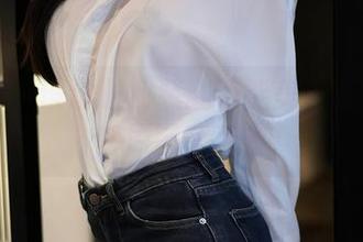 秀人网 – 谁说职业装就不能美？燕甘甘全套原图来反击