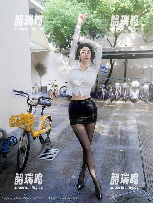 秀人网 - 神秘的阿汁,肉丝全套写真带来的意外惊喜 秀人网 - 神秘的阿汁,肉丝全套写真带来的意外惊喜