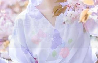 羽天shine的写真集：肯娘与照片间的微妙联系