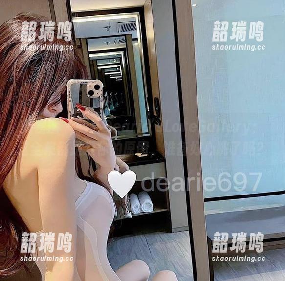 微密圈 - 脸红Dearie'sLoveGallery：这全集都是爱你的原图，准备好心跳了吗？