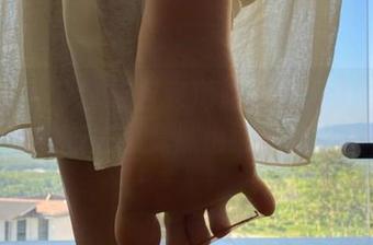 微密圈 – 分享若若老师最新校园大片：热爱学习的姿态，竟然也可以这么时尚！