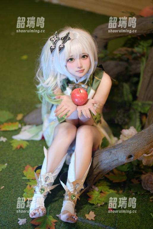 当莱可Raika的女友走进画面:这组作品简直就是艺术与幽默的完美结合! 当莱可Raika的女友走进画面:这组作品简直就是艺术与幽默的完美结合!